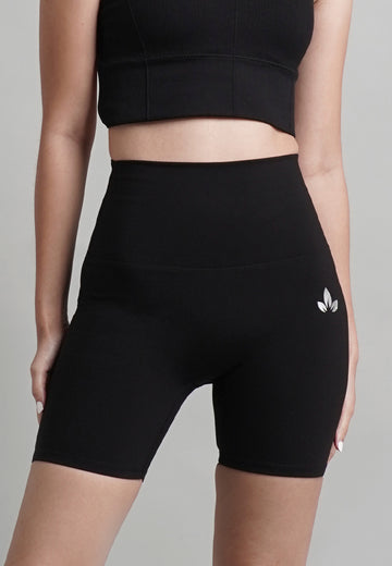 Core Collection: High Rise Training Spin Shorts