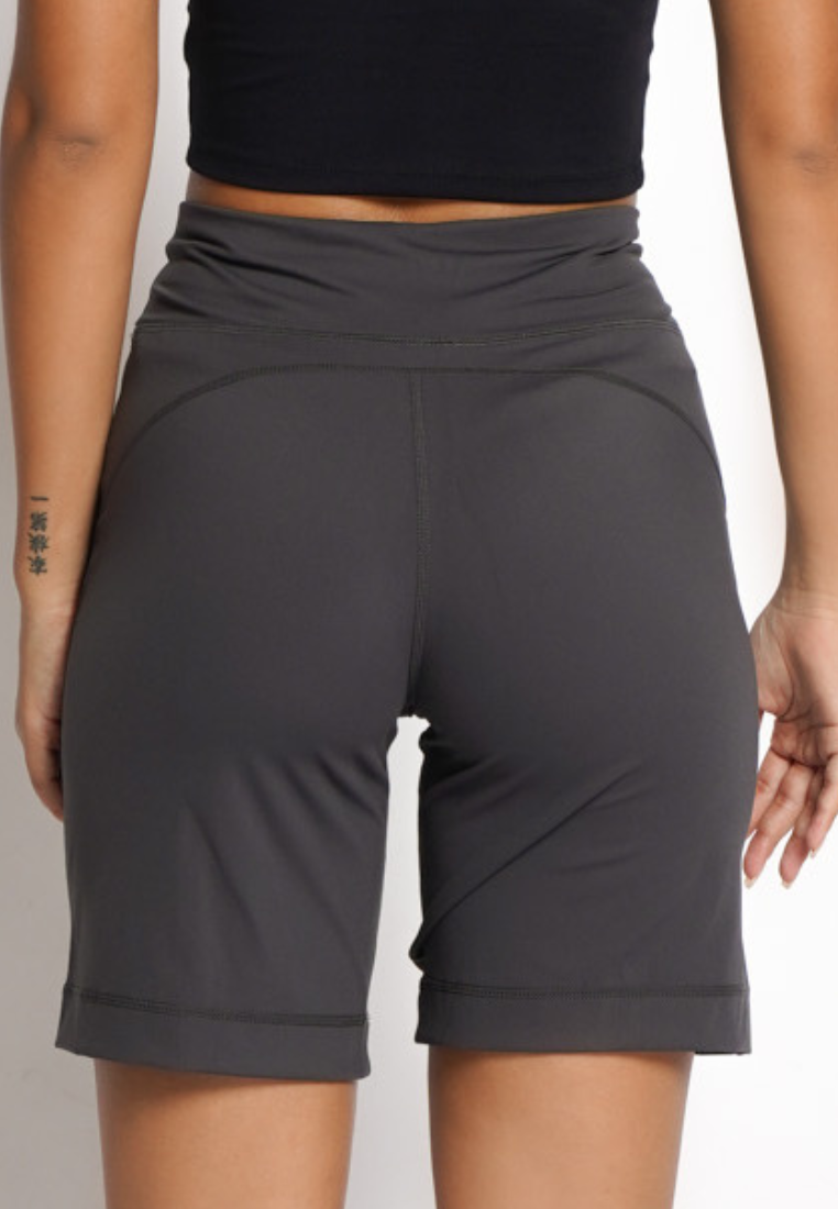 Tyla Bermuda Sport Shorts