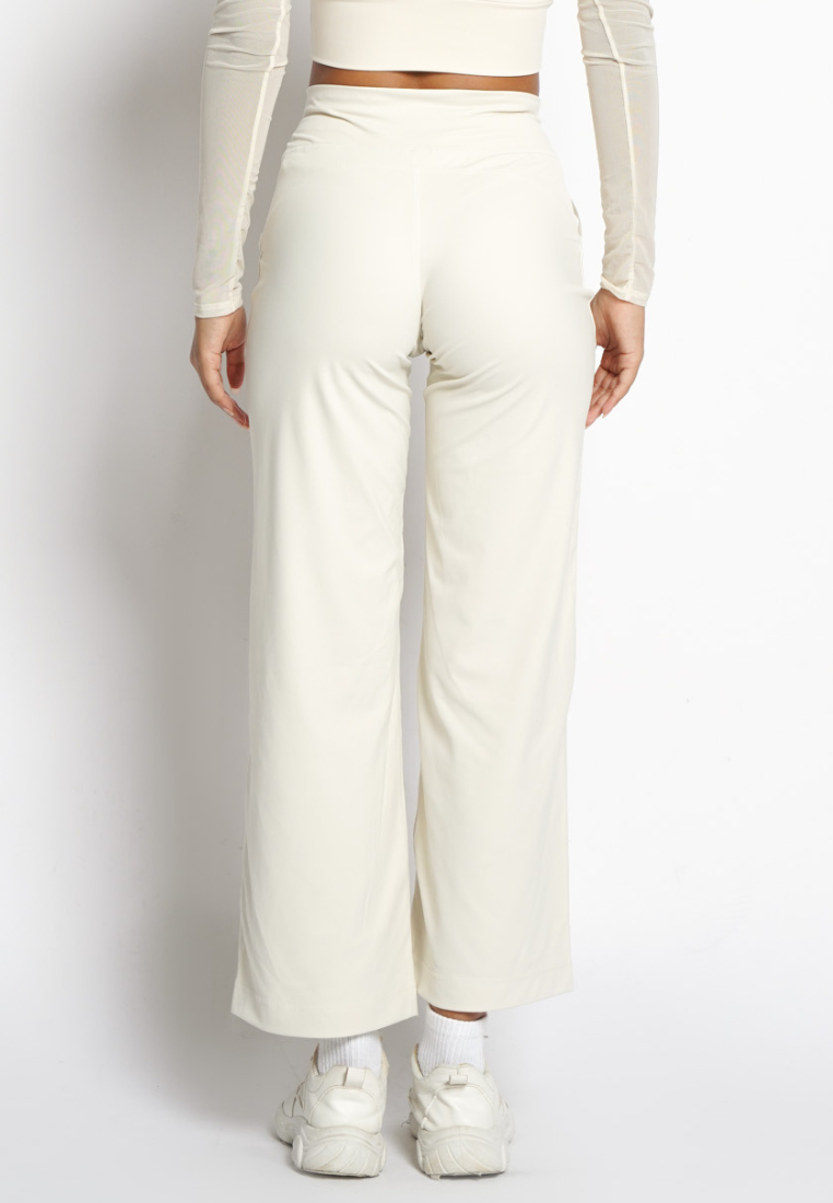 Tyla Wide Leg Jogging Pants