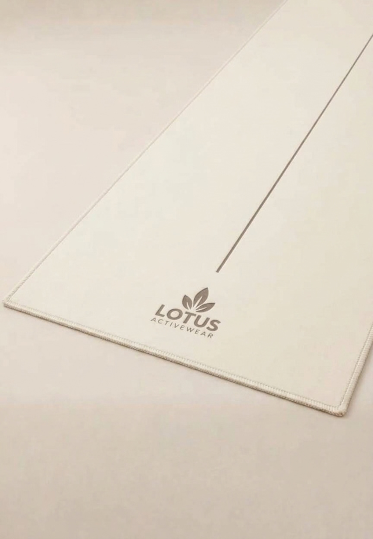 Non-Slip Yoga Towel