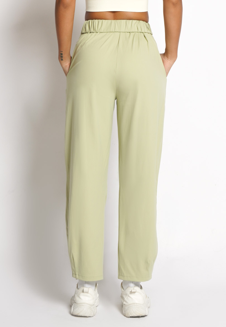 Taniyah Straight Leg Tapered Jogging Pants