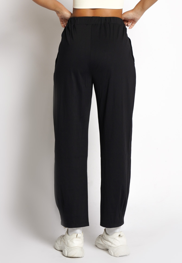 Taniyah Straight Leg Tapered Jogging Pants