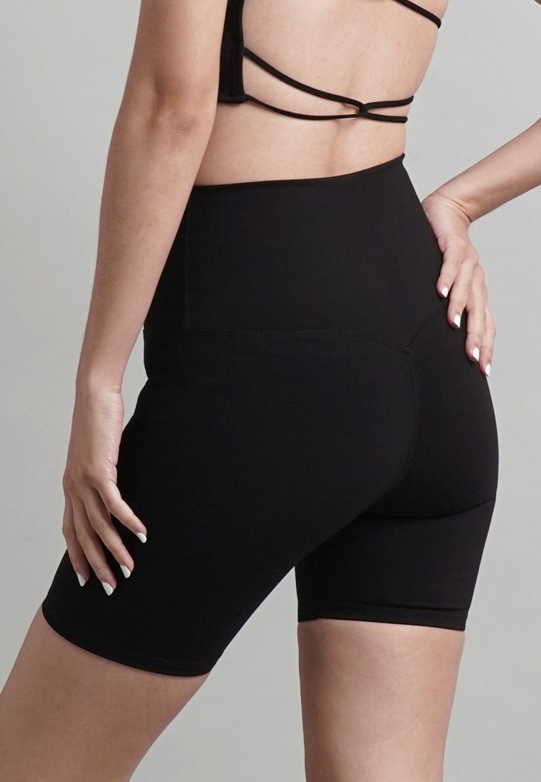 Core Collection: High Rise Training Spin Shorts