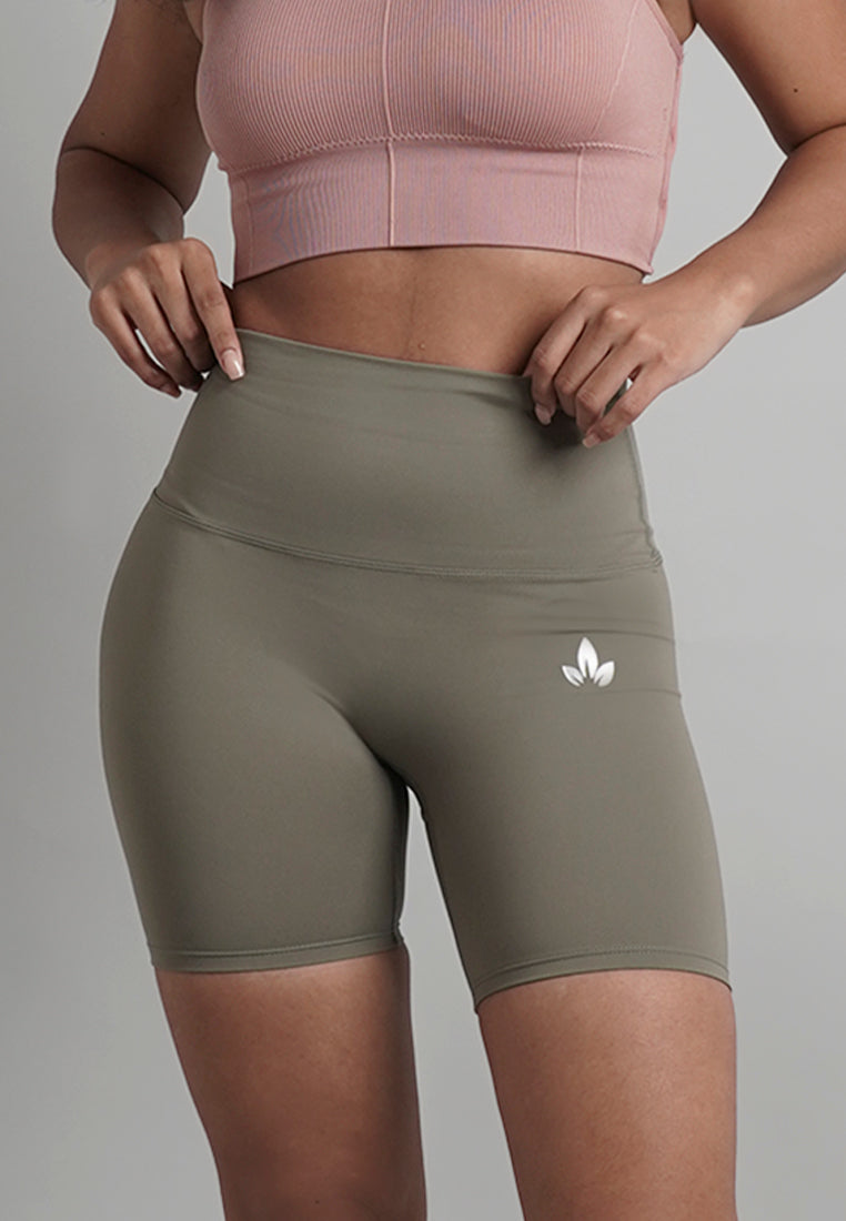 Core Collection: High Rise Training Spin Shorts