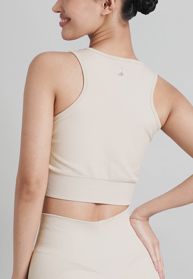 London Collection: Seamless Padded Active Halter Cropped Top
